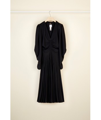 Twisted collar pleated dress Par le système avancé 