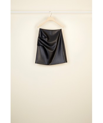 Faux leather draped skirt à prix réduit toute l'année