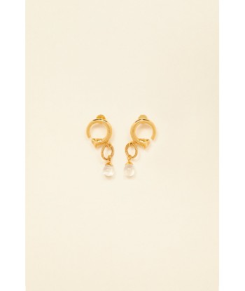 Small brass and pearl hoop earrings rembourrage situé sous