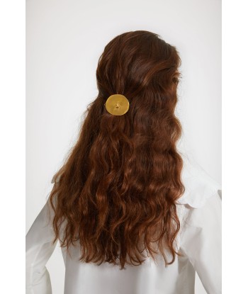 Large face brass hairclip sur le site 