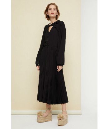 Twisted neckline pleated midi dress Venez acheter