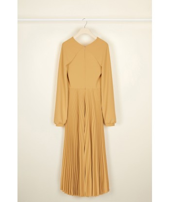 Twisted neckline pleated midi dress ou a consommer sur place