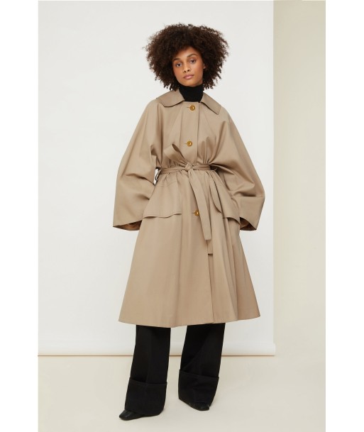 Oversized belted coat in organic gabardine plus qu'un jeu 