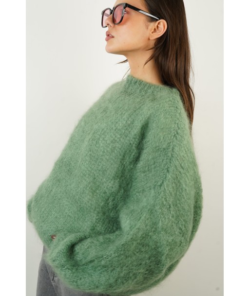 Dina green mohair sweater l'évolution des habitudes 