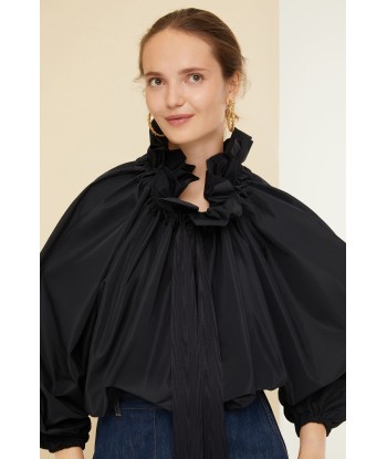 Drawstring collar top in eco-friendly faille chez Cornerstreet bien 